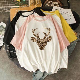 Reindeer Print Elbow-sleeve Raglan T-shirt