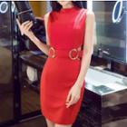 Cut Out Detail Sleeveless Sheath Dress
