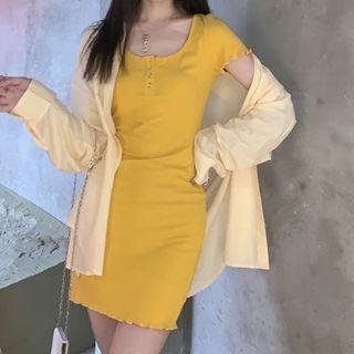 Short-sleeve Dress / Plain Shirt