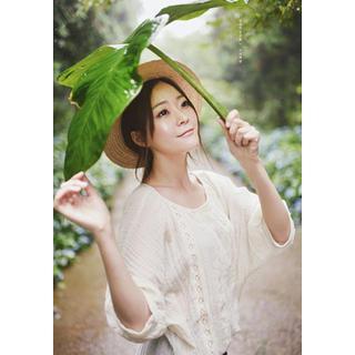 Dolman-sleeve Lace Top