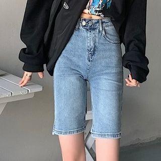 Straight Leg Fitted Denim Shorts