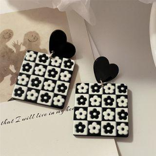 Heart Flower Square Alloy Dangle Earring 1 Pair - Silver Stud - Black & White - One Size