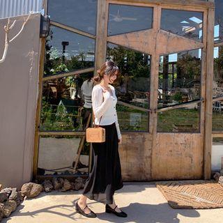 Chiffon A-line Long Skirt Black - One Size