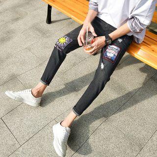 Cropped Applique Ripped Jeans