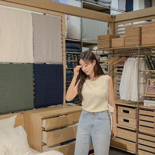 Line Blend Sleeveless Rib-knit Top
