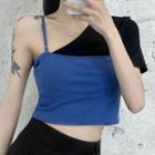 Cold-shoulder Short-sleeve T-shirt Black & Blue - One Size