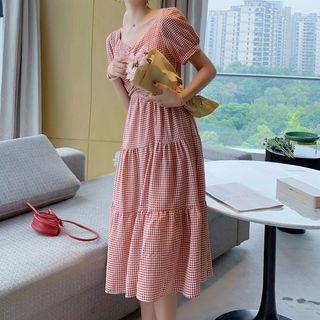 Short Sleeve Square Neck Gingham A-line Dress
