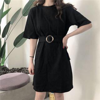 Round Buckled Waist Short Sleeve Dress