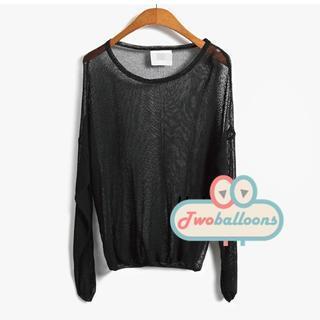 Long-sleeve Cutout T-shirt