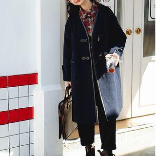 V-neck Horsebit-closure Long Coat