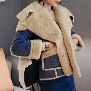 Faux Fur Trim Crop Buttoned Coat
