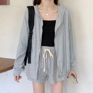 Hooded Jacket / Plain Sweatpants / Plain Sweatshorts