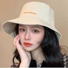Embroidered Revisable Bucket Hat
