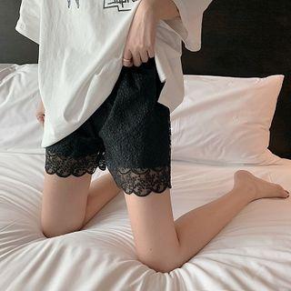 Plain High-waist Lace-trim Shorts