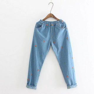 Embroidery Tapered Jeans