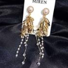 Faux Pearl Alloy Leaf Fringed Earring Silver Needle - Gold - One Size