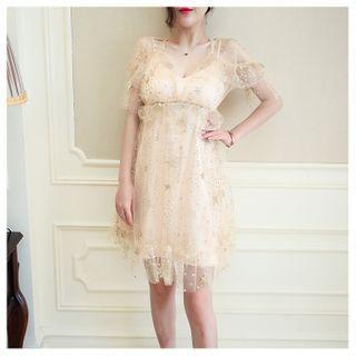 Set: Sequined Star Short-sleeve Mesh Mini A-line Dress + Slipdress