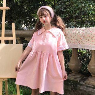 Short-sleeve Contrast-trim Mini A-line Collared Dress