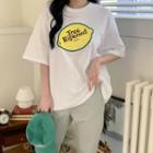 Elbow-sleeve Lemon-illustrated T-shirt