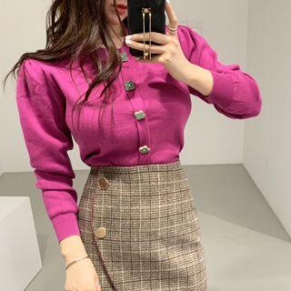 Puff-sleeve Plain Blouse / High-waist Plaid Skirt