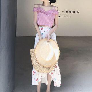 Short-sleeve Cold Shoulder Plaid Top / A-line Midi Skirt