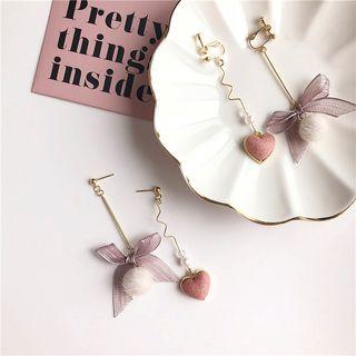 Non-matching Heart & Bow Dangle Earring