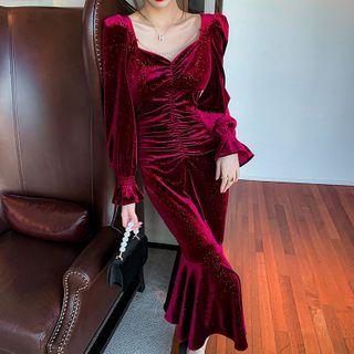 Velvet Long-sleeve Midi Sheath Party Dress