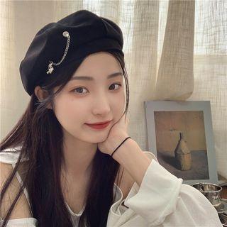 Bear Charm Chain Beret