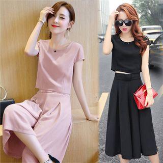 Set: Short-sleeve Top + Wide Leg Capri Pants