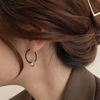 Knot Alloy Hoop Earring 1 Pair - Gold & Black - One Size