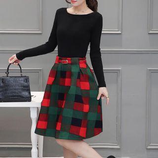 Set: Knit Top + Plaid Skirt