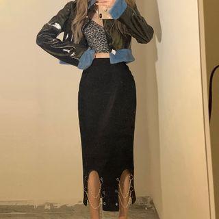 Chained Fitted Midi Skirt