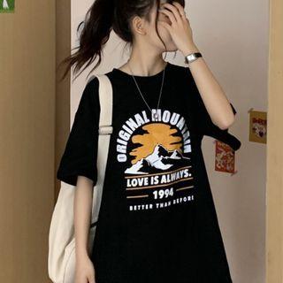 Elbow-sleeve Lettering Mountain Print T-shirt