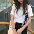 Brooch Loose-fit Plain Short-sleeve T-shirt