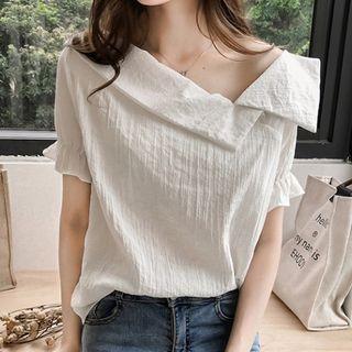 Short-sleeve Asymmetrical Chiffon Blouse