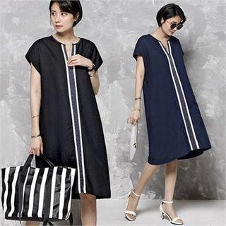 Open-placket Contrast-trim Linen Blend Dress