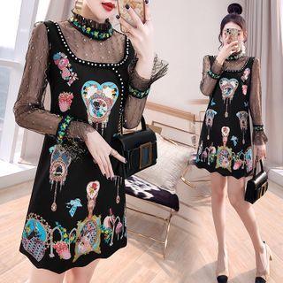 Long-sleeve Heart Print Mini Shift Dress