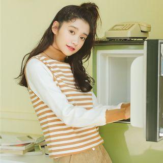 Mock Two-piece Turtleneck Striped Knit Top