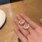 Geometric Alloy Open Hoop Earring 1 Pair - Silver Needle Earring - Cream - One Size