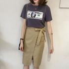 Set: Printed Short Sleeve T-shirt + Plain Midi Skirt