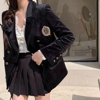 Lace Top / Plain Blazer / Pleated Skirt