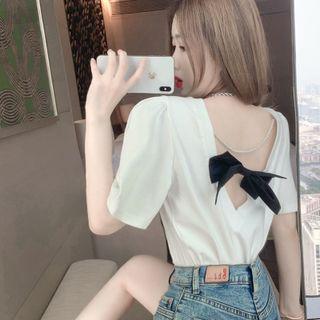 Elbow-sleeve Ribbon Open-back T-shirt