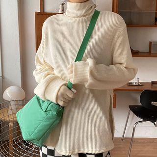 Turtleneck Slit-side Rib-knit Top