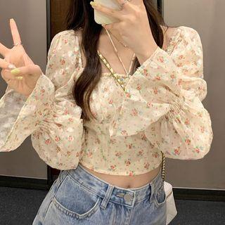 Puff-sleeve Square-neck Floral Print Crop Blouse Almond - One Size