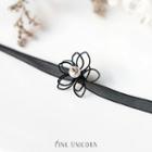 Faux Pearl Alloy Wirework Choker Black - One Size