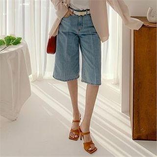Wide-leg Bermuda Jeans