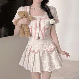 Short-sleeve Contrast Trim Jacket / Pleated A-line Skirt