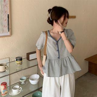 Short-sleeve V-neck Plaid Ruffle Top