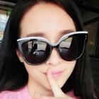 Contrast Trim Oversized Sunglasses