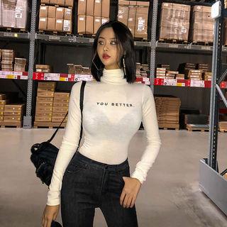 Turtle-neck Letter Print Top
